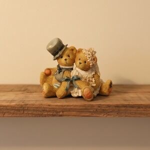 1992 P Hillman Hamilton Gifts Robbie and Rachael Love Bears All Things Figurine